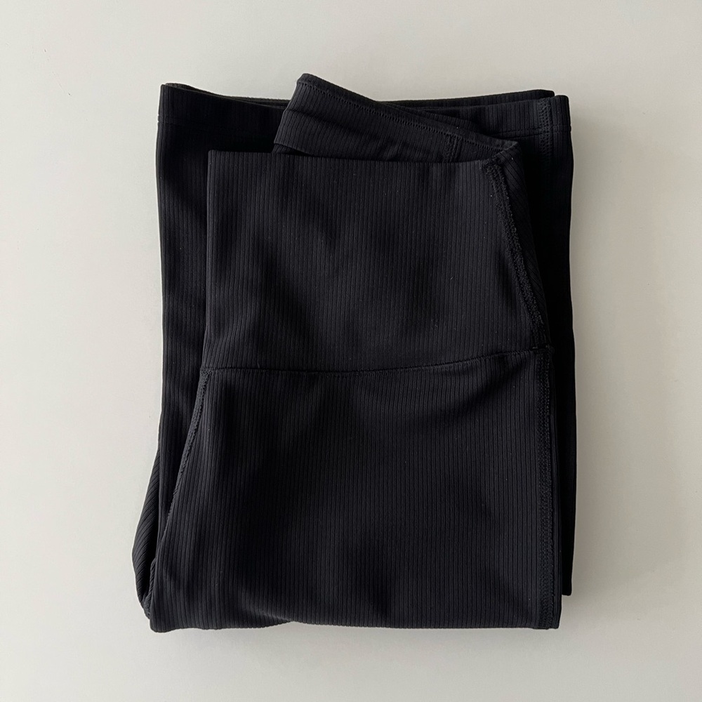 Uniqlo Flare Leggings Black